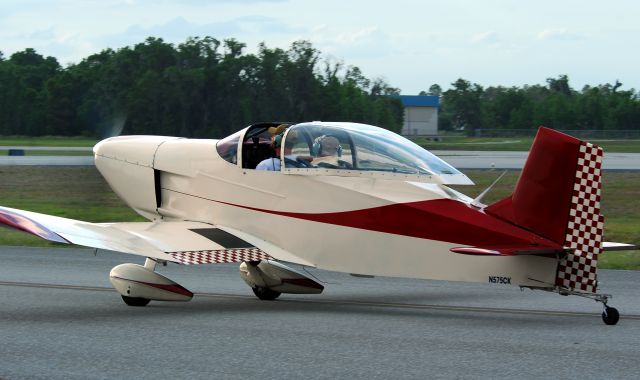 Experimental 100kts-200kts (N575CK) - 2013 Sun n Fun Parade of Planes