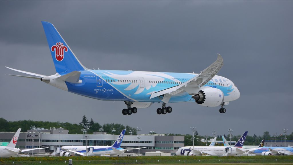 Boeing 787-8 (B-2725) - BOE380 on final approach to runway 16R to complete a flight test on 5/23/13. (LN:34 cn 34923).