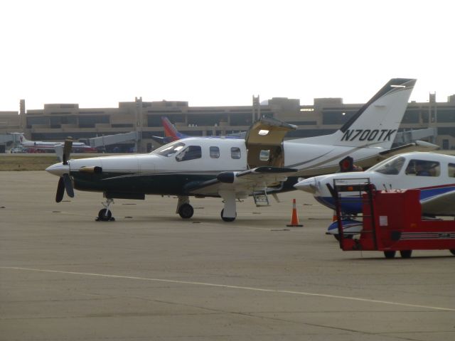 Socata TBM-700 (N700TK)