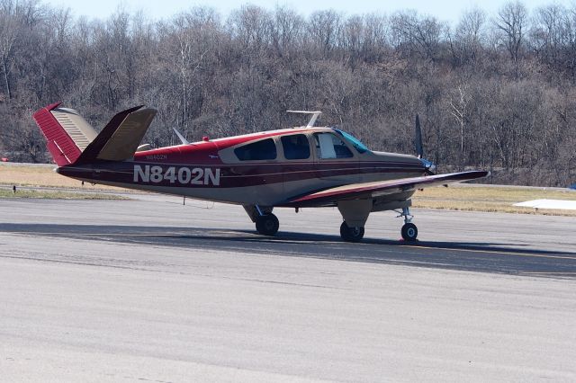 Beechcraft 35 Bonanza (N8402N)