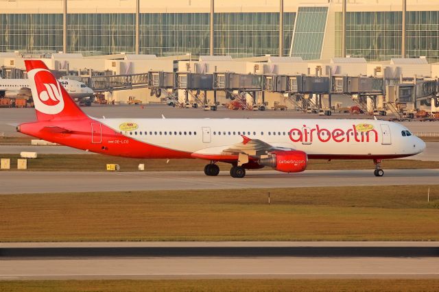 Airbus A321 (OE-LCG)