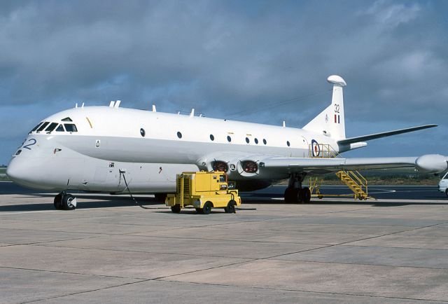 XV232 — - UK - AIR FORCE - HAWKER SIDDELEY NIMROD MR2 (801) - REG XV232 (CN 8007) - EDINBURGH RAAF ASE ADELAIDE SA. AUSTRALIA - YPED (8/10/1981)