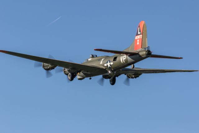 NL7227C — - Texas Raiders B-17G at Houston airshow April 14, 2019