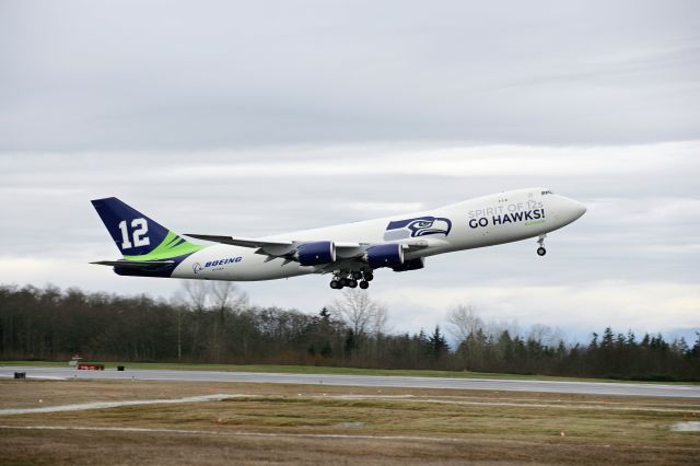 BOEING 747-8 (N770BA) - Take off from Snohomish County Airport (KPAE) 1/31/2014