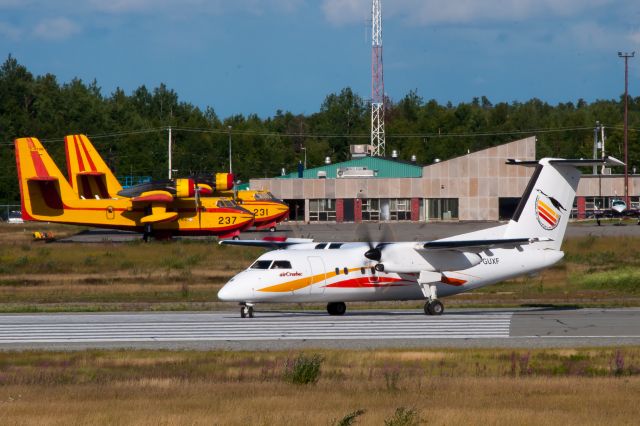 de Havilland Dash 8-100 (C-GUXF)