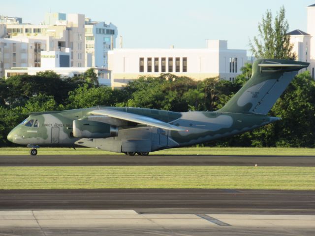 EMBRAER KC-390 (FAB2857)