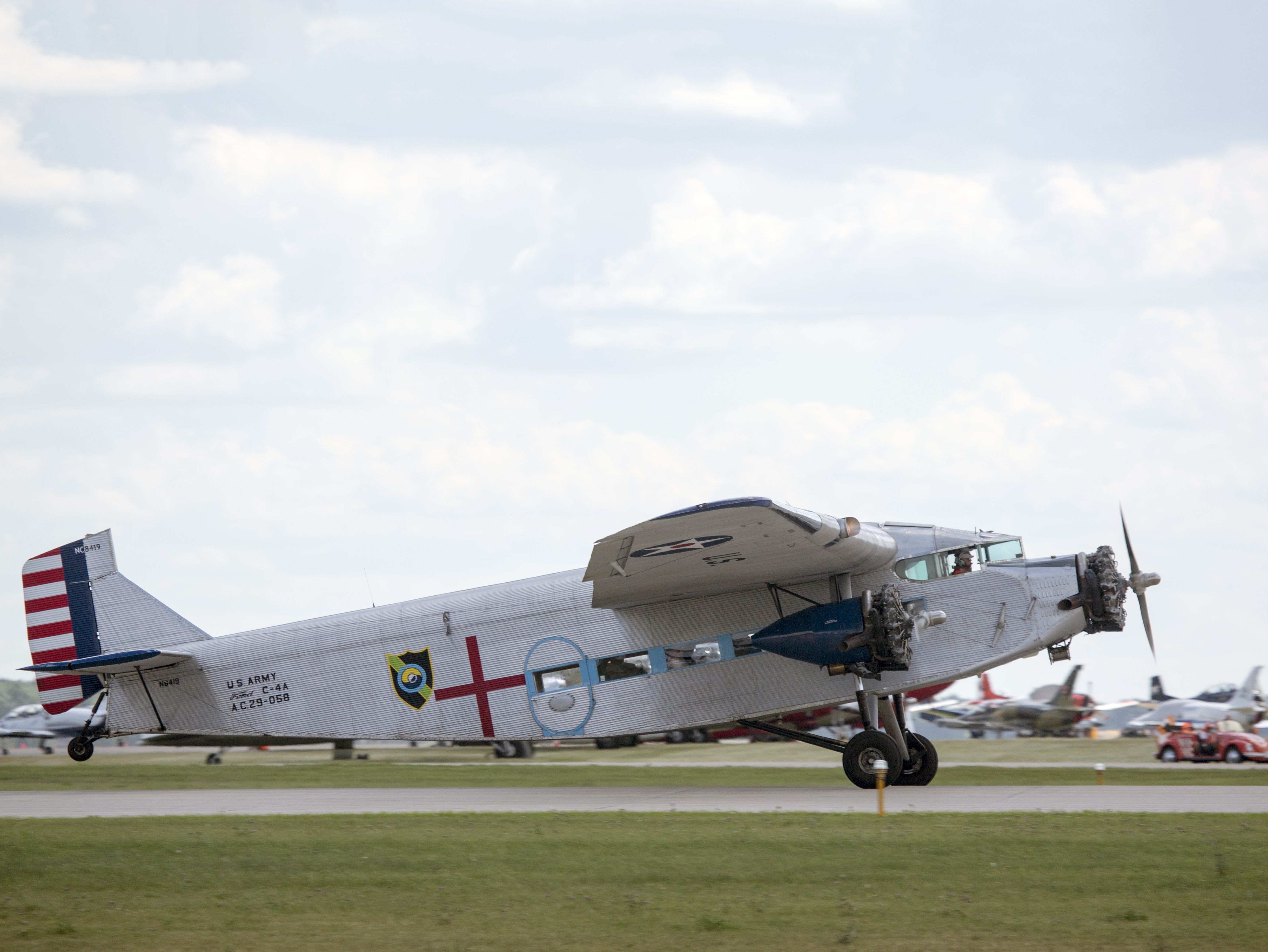 Experimental 100kts (N8419) - Oshkosh 2013!