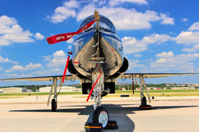 Northrop T-38 Talon (62-3706)