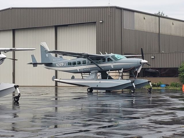 Cessna Caravan (N261PJ)