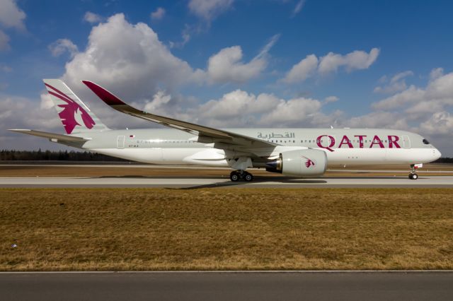 Airbus A350-900 (A7-ALA)