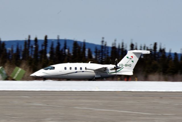 Piaggio P.180 Avanti (VQ-BHO) - off runway 26 to teterboro