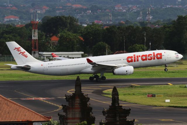 Airbus A330-300 (9M-XBG)