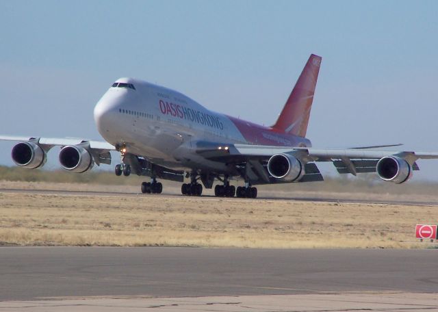 Boeing 747-200 (N263SG) - N263SG landing at Evergreen Maintenance Center for short term storage.