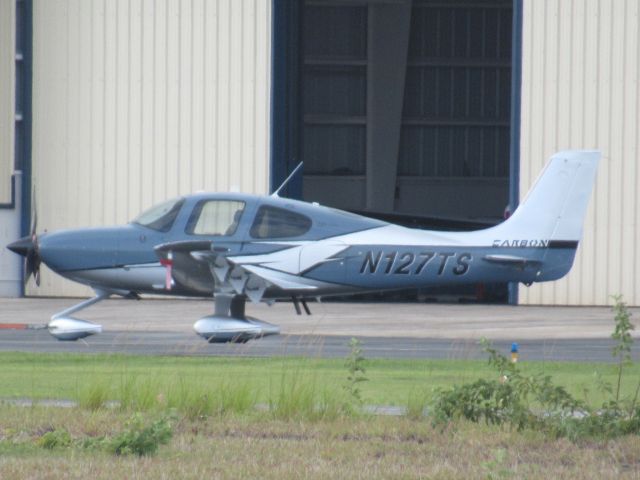 Cirrus SR22 Turbo (N127TS)