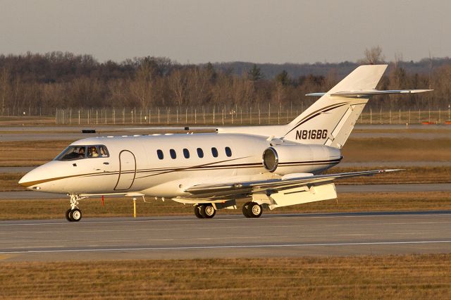 Hawker 800 (N816BG)