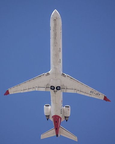 Canadair Regional Jet CRJ-900 (EC-JZT)