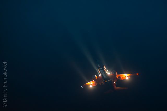 Boeing 737-700 (EW-254PA)