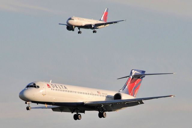 Boeing 717-200 (N969AT)