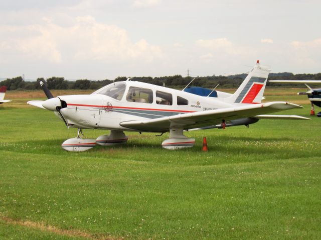 Piper Cherokee (G-SGSE)