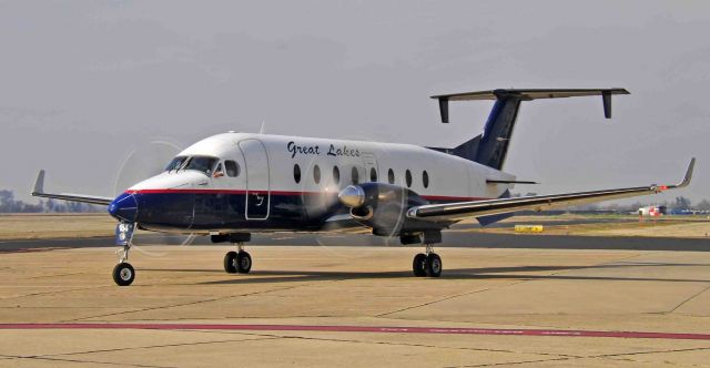 Beechcraft 1900 (N184GL)