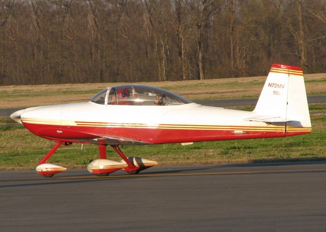 Vans RV-8 (N72MV) - Parking at the Downtown Shreveport airport.