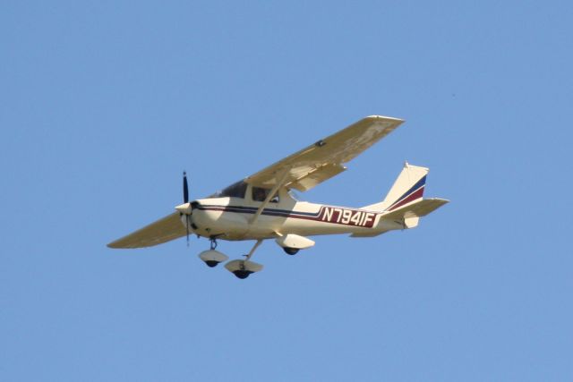 Cessna Commuter (N7941F)