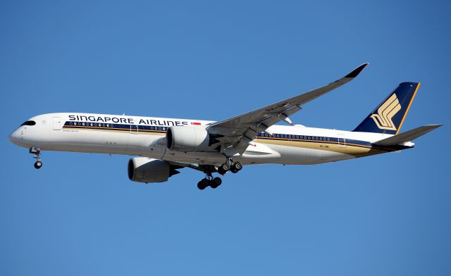 Airbus A350-900 (9V-SMC) - Short Final to Rwy 16R