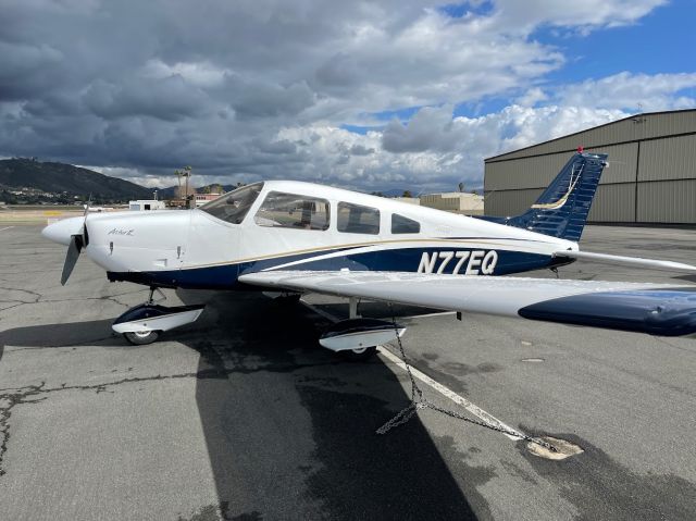 Piper Cherokee (N77EQ)