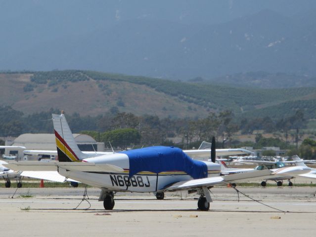 Piper Saratoga (N6888J)