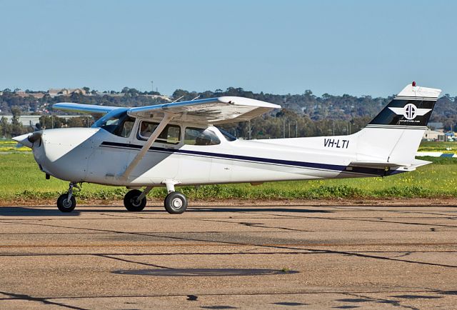 Cessna Skyhawk (VH-LTI) - HARTWIG AIR - CESSNA 172R - REG VH-LTI (CN 172-81130) - PARAFIELD AIRPORT ADELAIDE SA. AUSTRALIA - YPPF (15/8/2016)PHOTOGRAPH TAKEN WITH A NIKON D40 AND A TAMRON 70-300MM LENSE