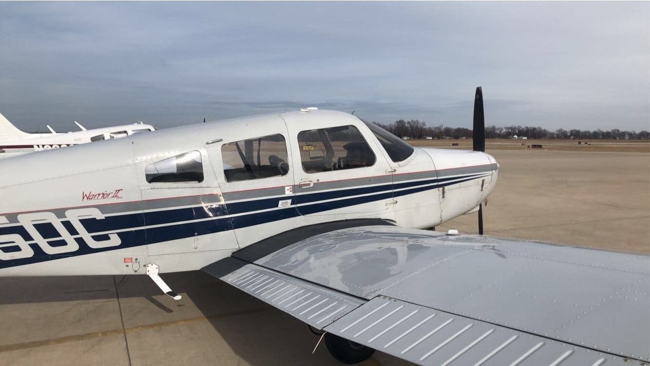 Piper Cherokee (N9250C) - I was standing on the Ramp