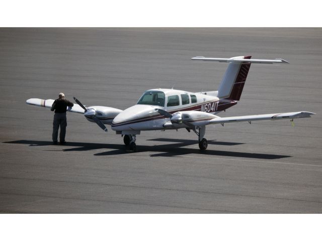 Beechcraft Duchess (N6041T) - A very nice Dutchess.