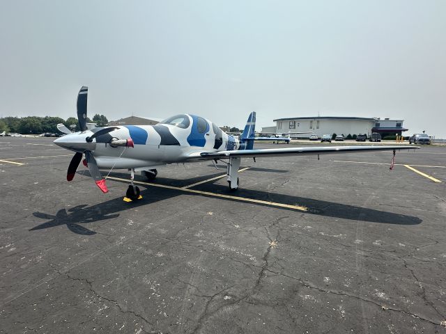 N305PV —