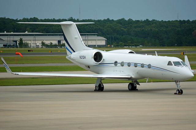 Gulfstream Aerospace Gulfstream IV (N21DH)