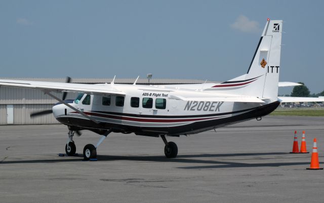 Cessna Caravan (N208EK)