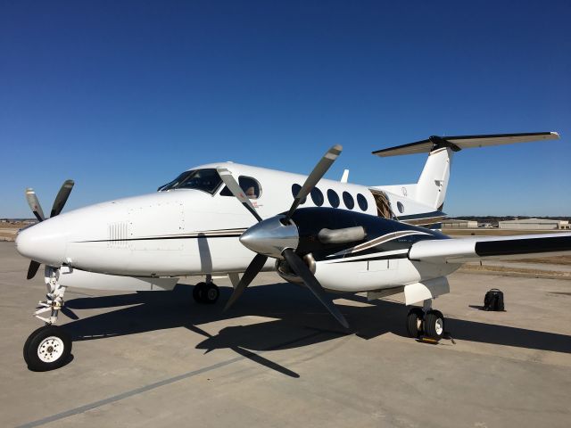 Beechcraft Super King Air 200 (N3051K)