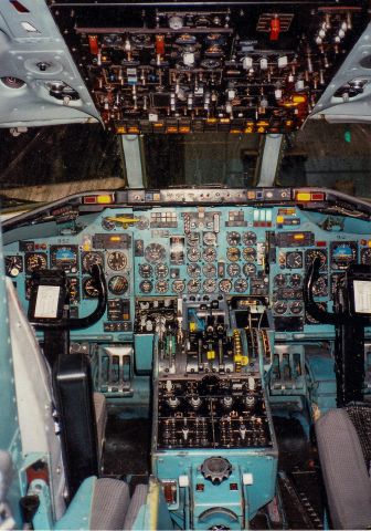 McDonnell Douglas DC-9-30 (N952VJ) - I posted the lower panel previously. I found this shot in my archives :) showing the overhead panel. Inside the US Air hangar- midnight shift, BOS.