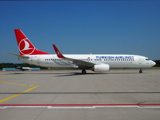 Boeing 737-800 (TC-JGM)