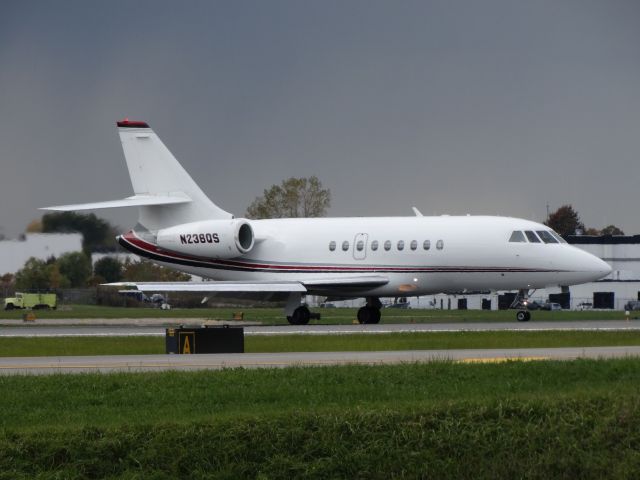 Dassault Falcon 2000 (N236QS)