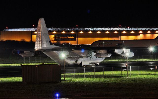 Lockheed C-130 Hercules (16-9018) - usm kc-130j 169018 at shannon this morning 31/12/15.