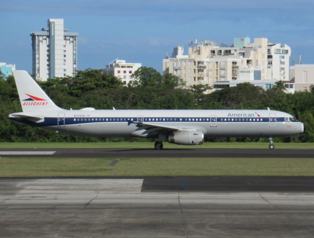 Airbus A321 (N579UW)