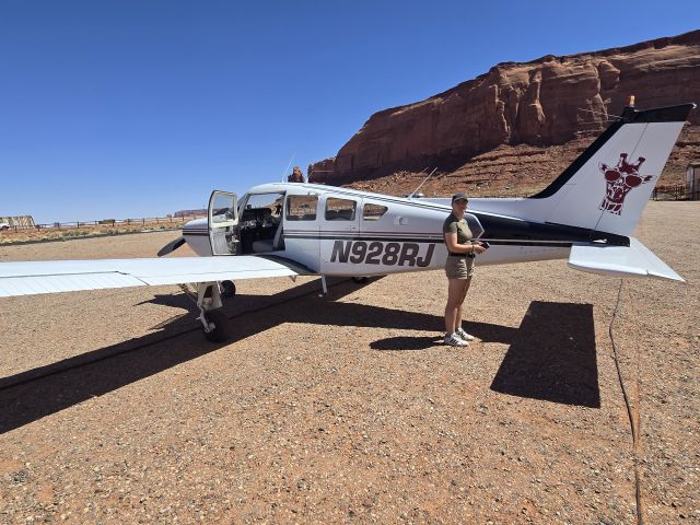 N928RJ —