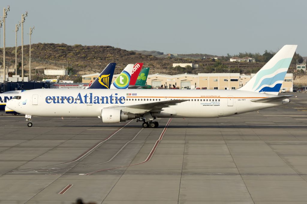 BOEING 767-200 (CS-TFT) - 16/07/2016