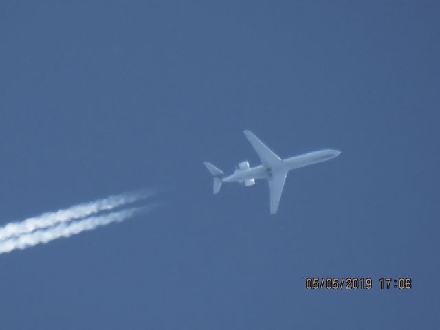 Canadair Regional Jet CRJ-700 (N171GJ)