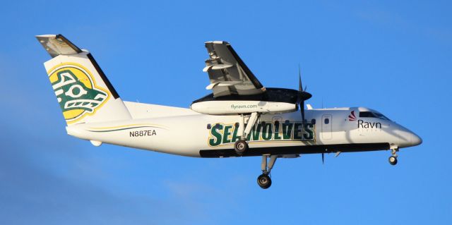 de Havilland Dash 8-100 (N887EA)