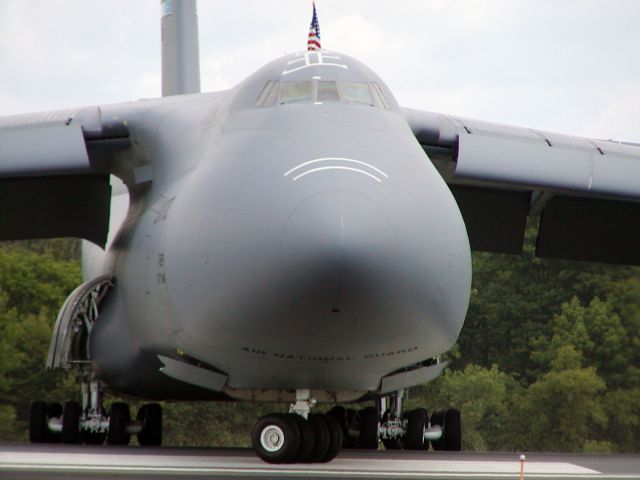 Lockheed C-5 Galaxy (N70169) - NYANG C-5