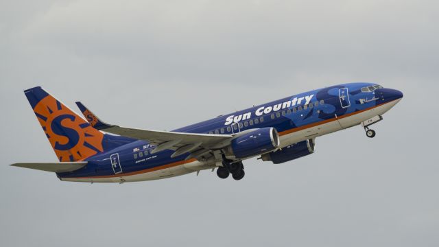 Boeing 737-700 (N714SY) - Lake Vermilion stamp departing 13Rbr /5/19/17