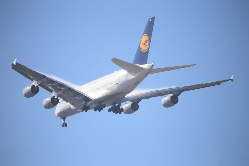 Airbus A380-800 (D-AIMM)