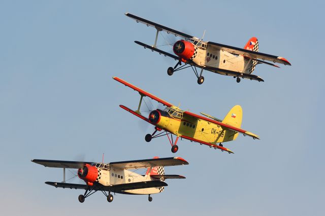 Antonov An-2 (OK-HFL) - Formation together with OK-GIB and OK-XIG