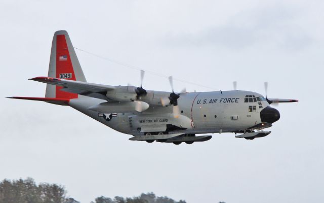 Lockheed C-130 Hercules (83-0491) - "rch781" usaf new york air guard lc-130h skibird 83-0491 about to land at shannon from st.johns 10/9/17.